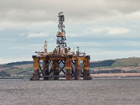 20131007 0045  Driling rigs at Cromarty Firth